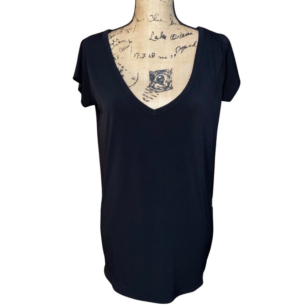BlackPants Deep V-Neck Top With Side Zips Size M